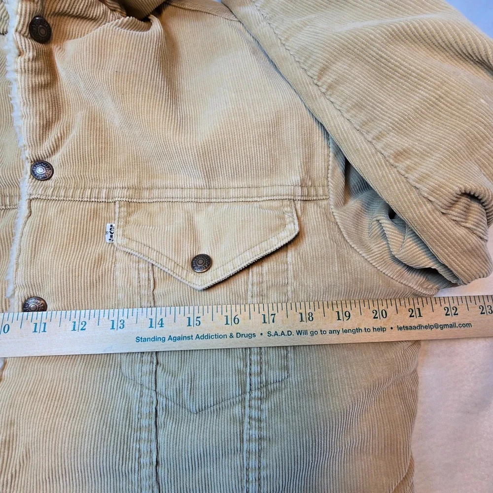 Vintage Levis Beige Corduroy Sherpa Lined Trucker Jacket Mens Large 42 USA 70506 - Picture 9 of 16